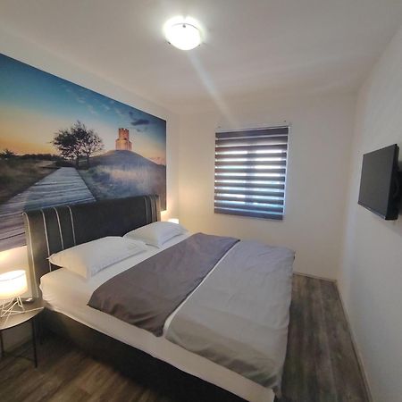 Apartment Zatonka 2 ซาตอน ภายนอก รูปภาพ