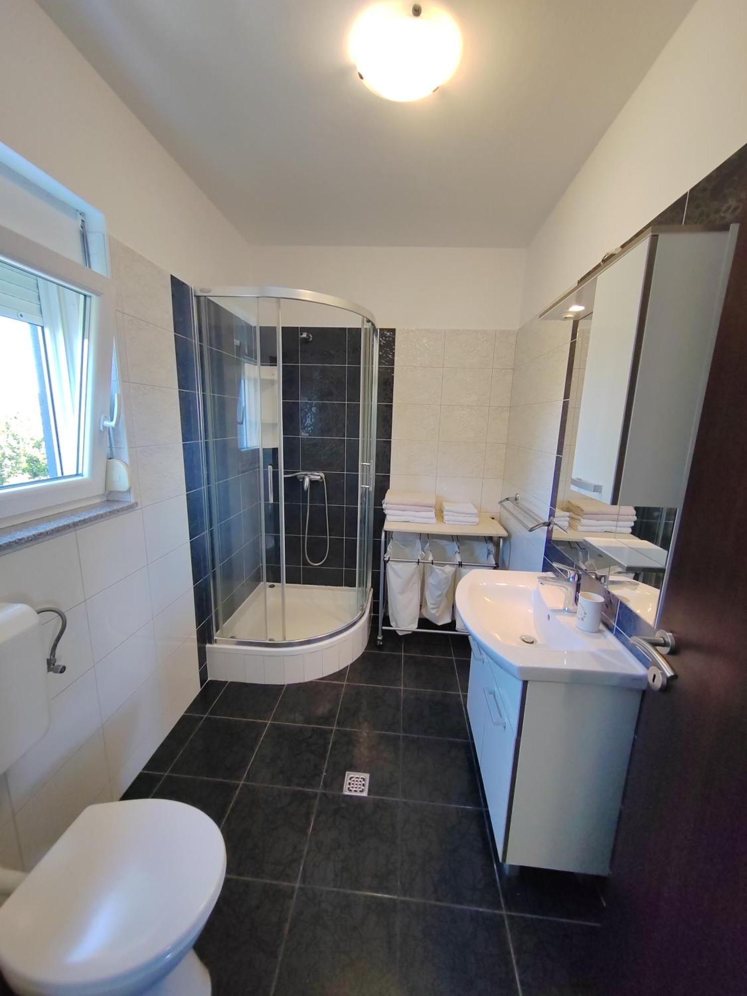Apartment Zatonka 2 ซาตอน ภายนอก รูปภาพ